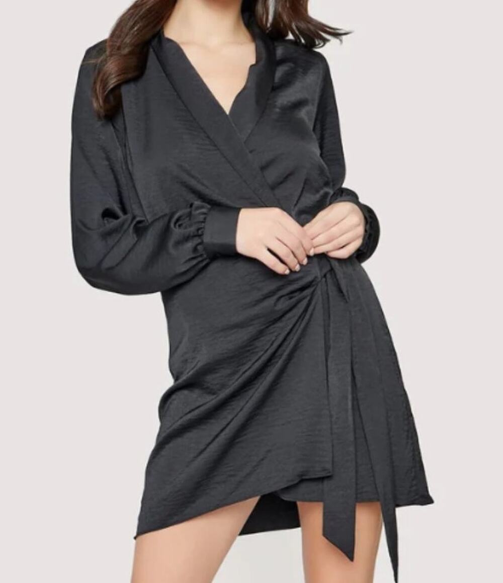 New ~ LOST + WANDER ~ Anthropologie ~ Chase The Night Wrap Dress Size L